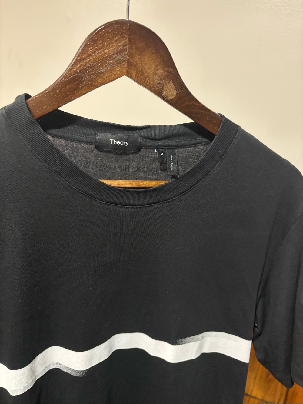 Theory Black Short-Sleeve Crewneck T-Shirt with White Wave Detail